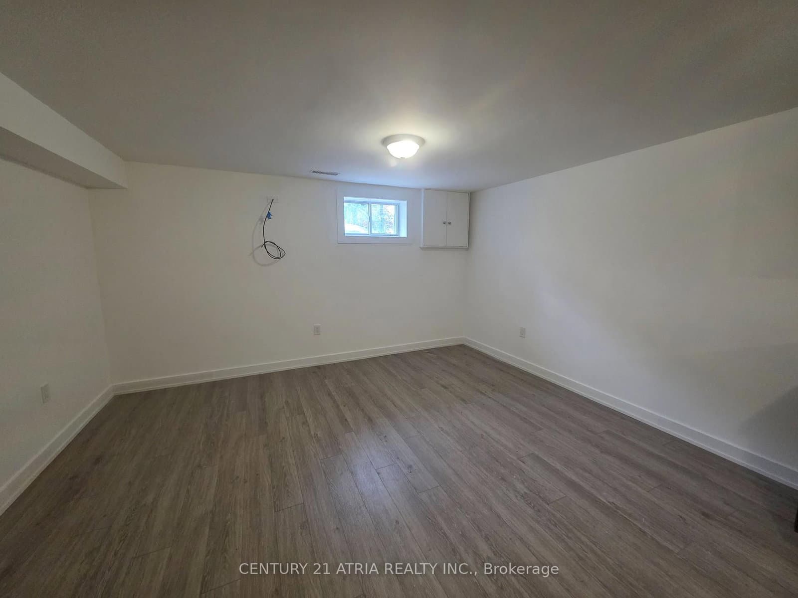 19 Meadowview Avenue, Unit Lower thumbnail 3