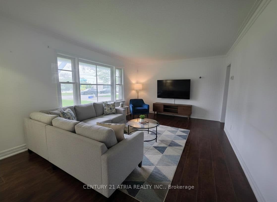 18 Grandview Avenue, Unit Main thumbnail 3