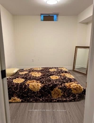2 Berger Avenue, Unit Bsmt thumbnail 4