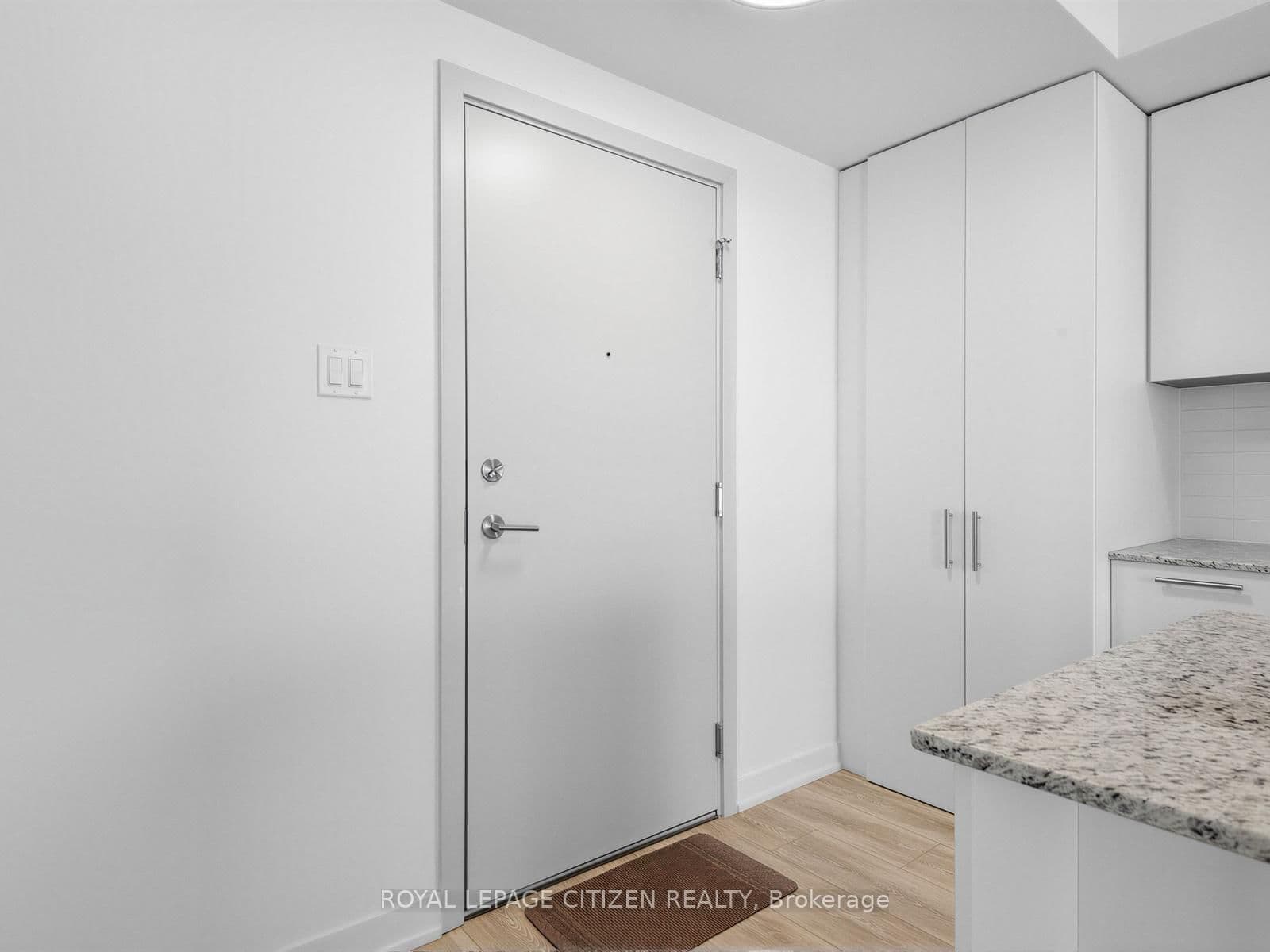 101 Cathedral High Street, Unit 235 thumbnail 7