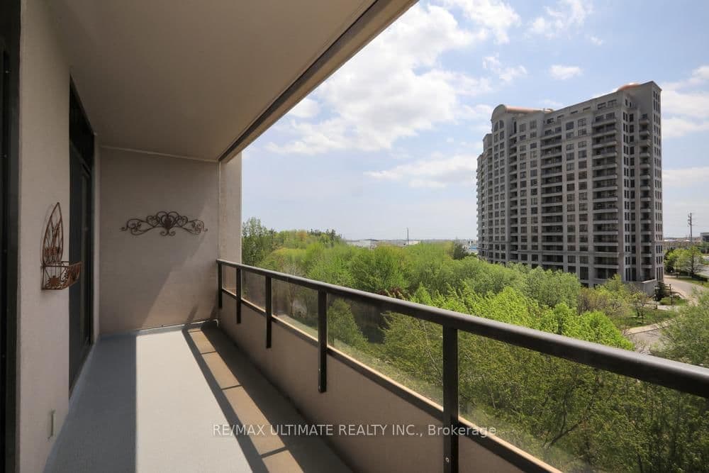 9235 Jane Street, Unit 407 thumbnail 19