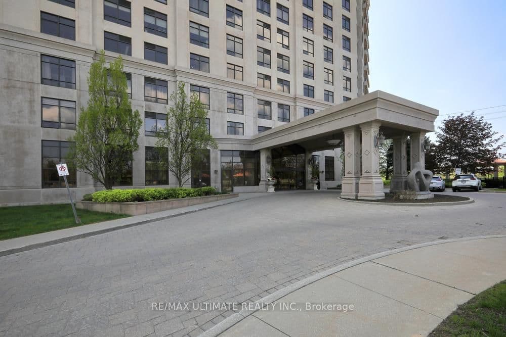 9235 Jane Street, Unit 407 thumbnail 2