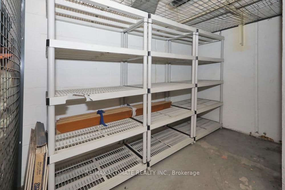 9235 Jane Street, Unit 407 thumbnail 26