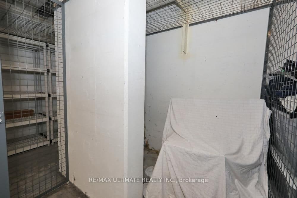 9235 Jane Street, Unit 407 thumbnail 27
