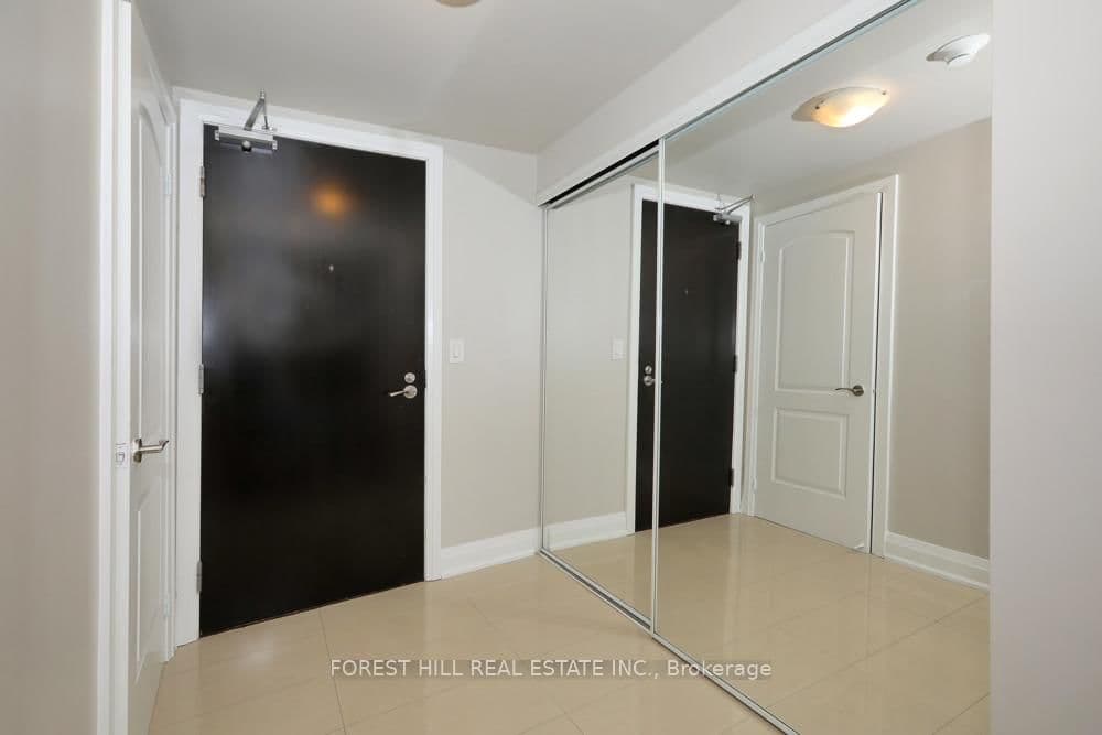 30 North Park Road, Unit 218 thumbnail 5