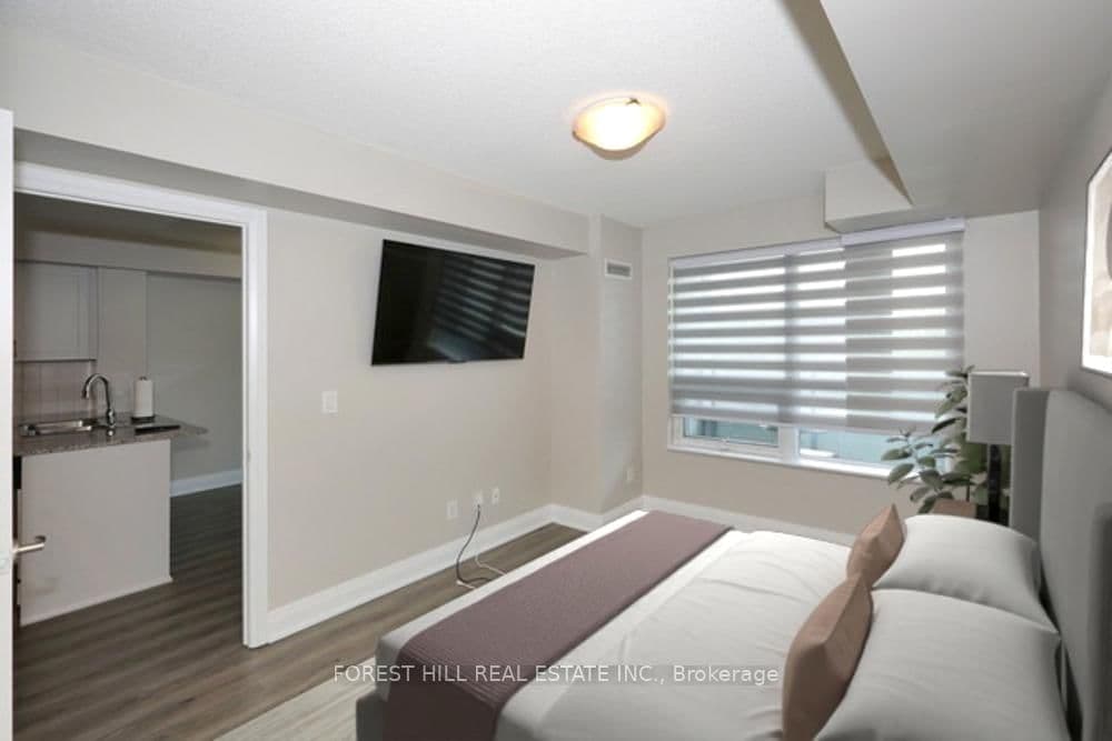 30 North Park Road, Unit 218 thumbnail 8