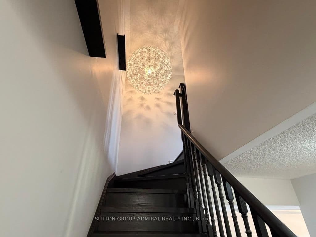 199 Pine Grove Road, Unit 320 thumbnail 5