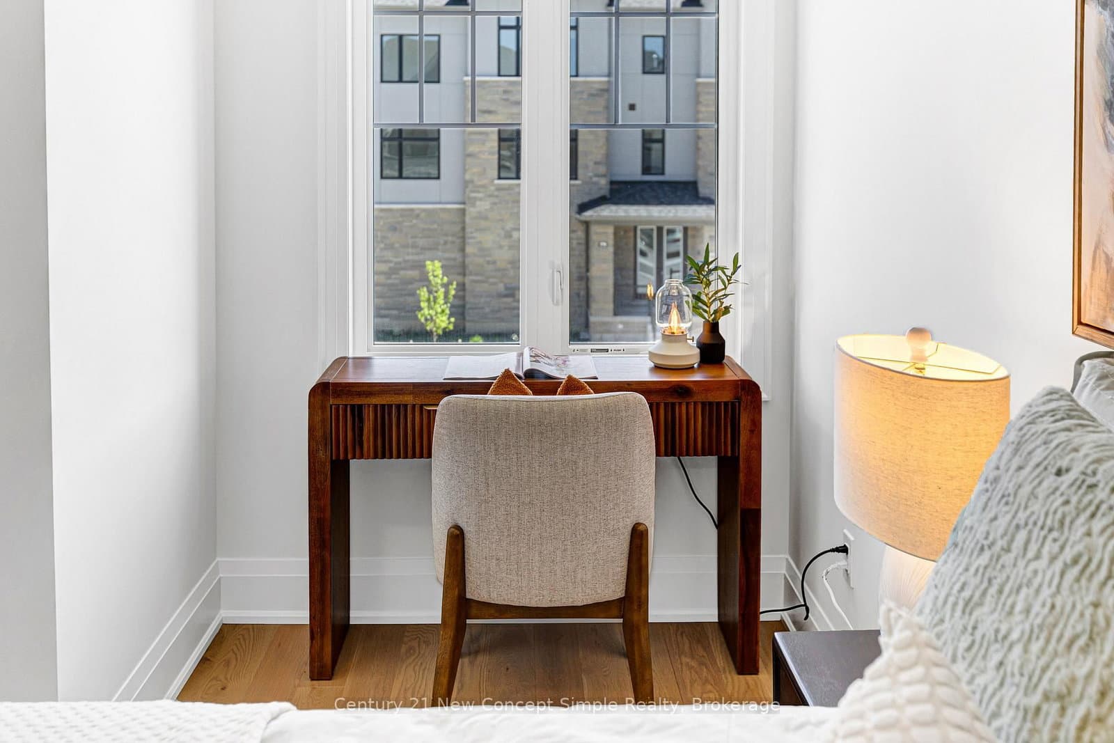 178 Leslie Richards Street thumbnail 35