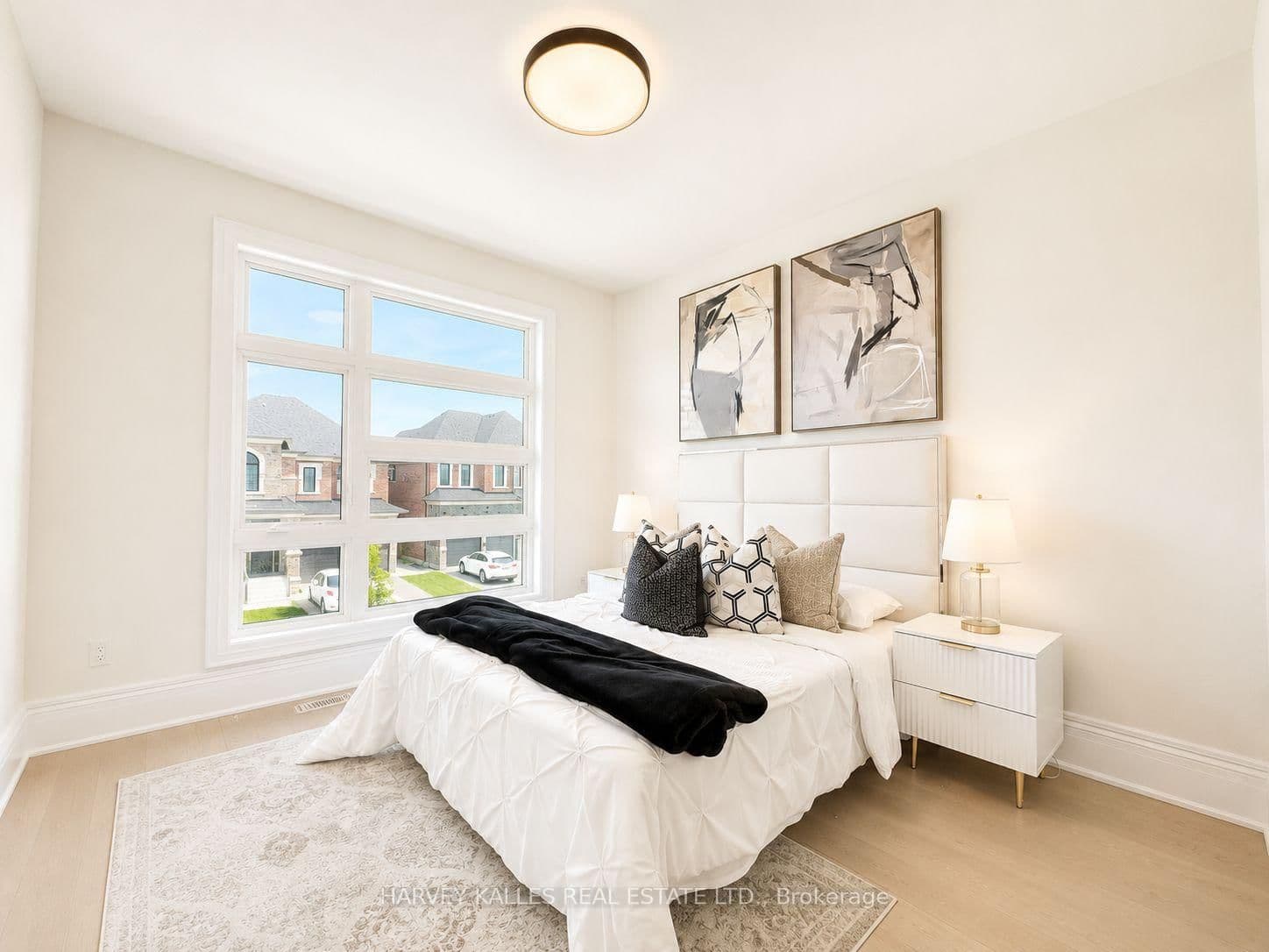 107 Winthrop Crescent thumbnail 30