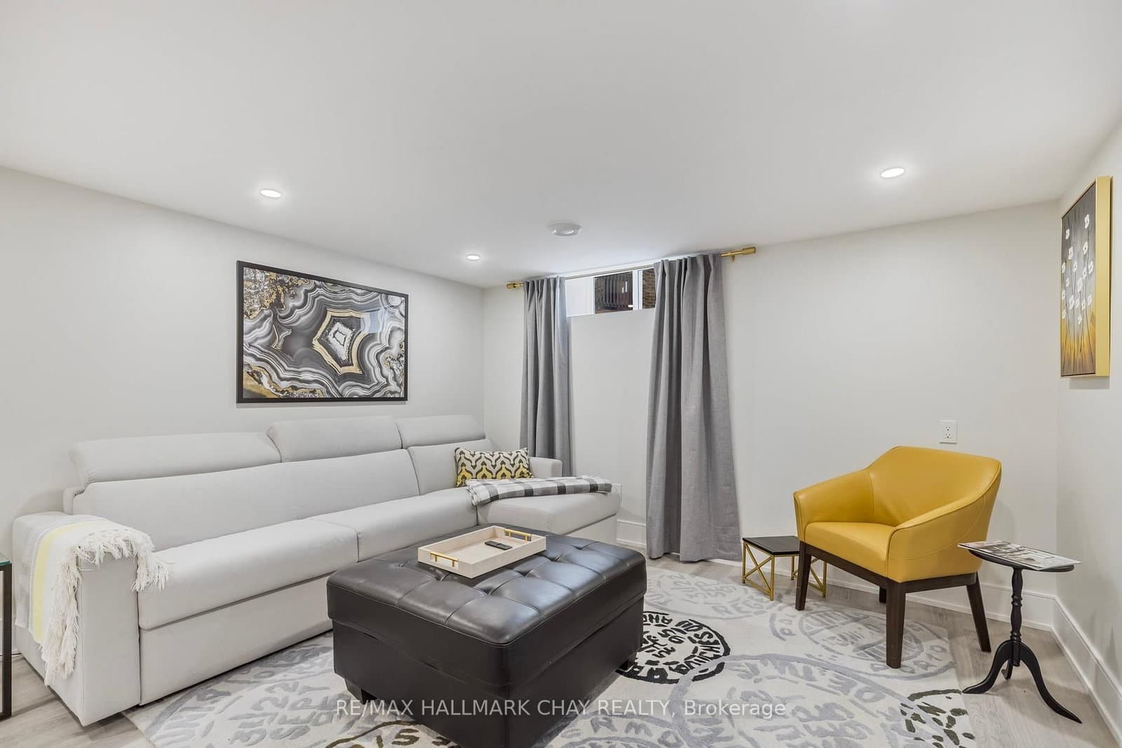 12 Tower Court, Unit Lower thumbnail 7