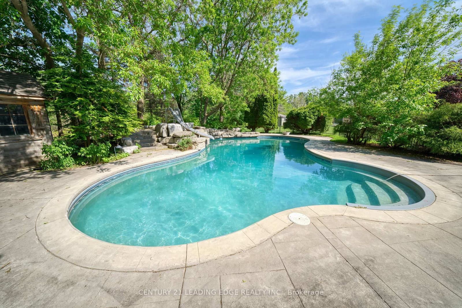 15 Upper Ridge Court thumbnail 44