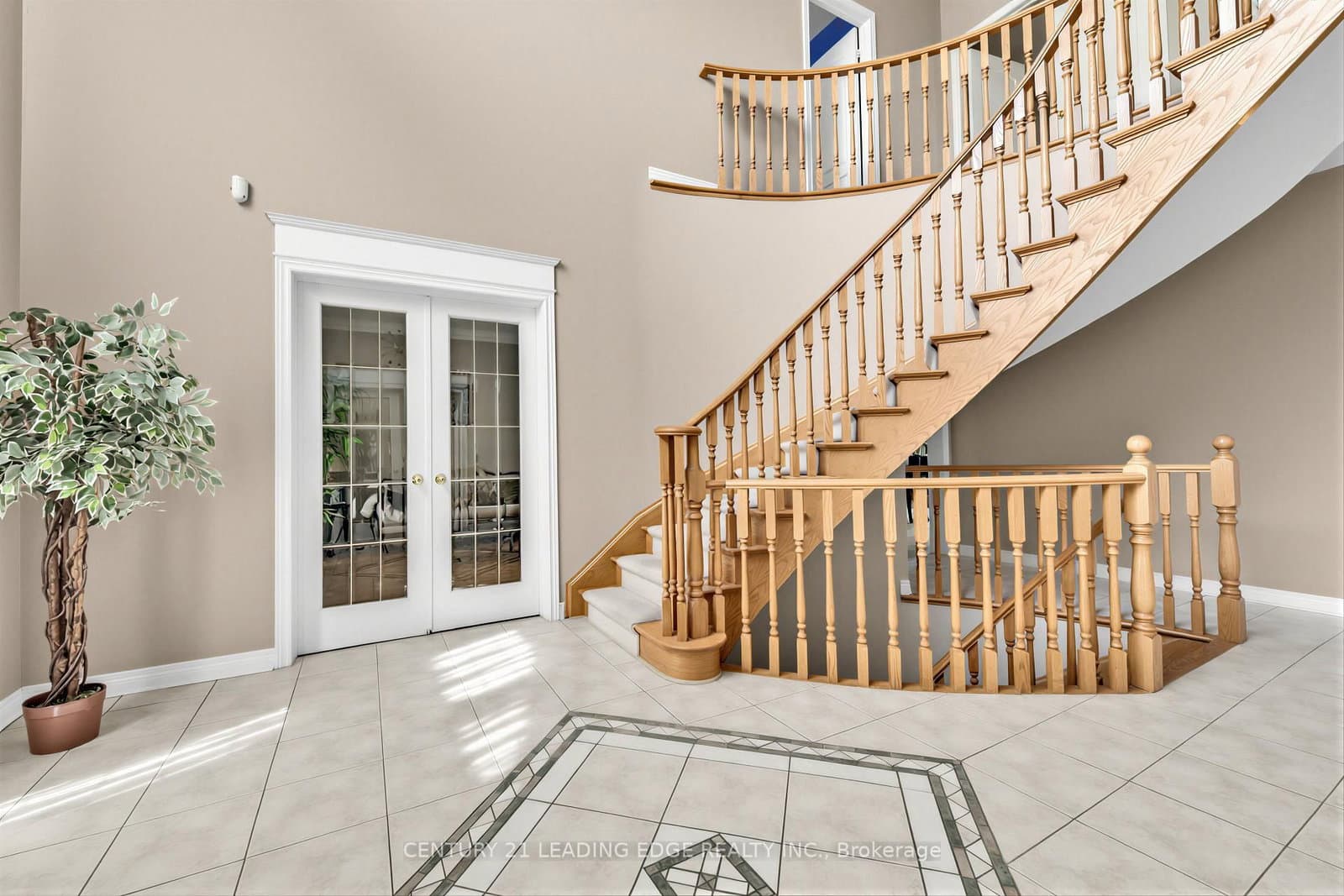 15 Upper Ridge Court thumbnail 9