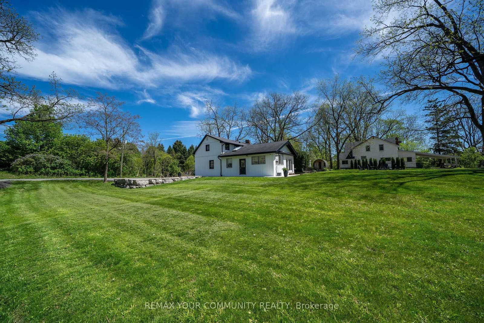 12768 Weston Road thumbnail 3
