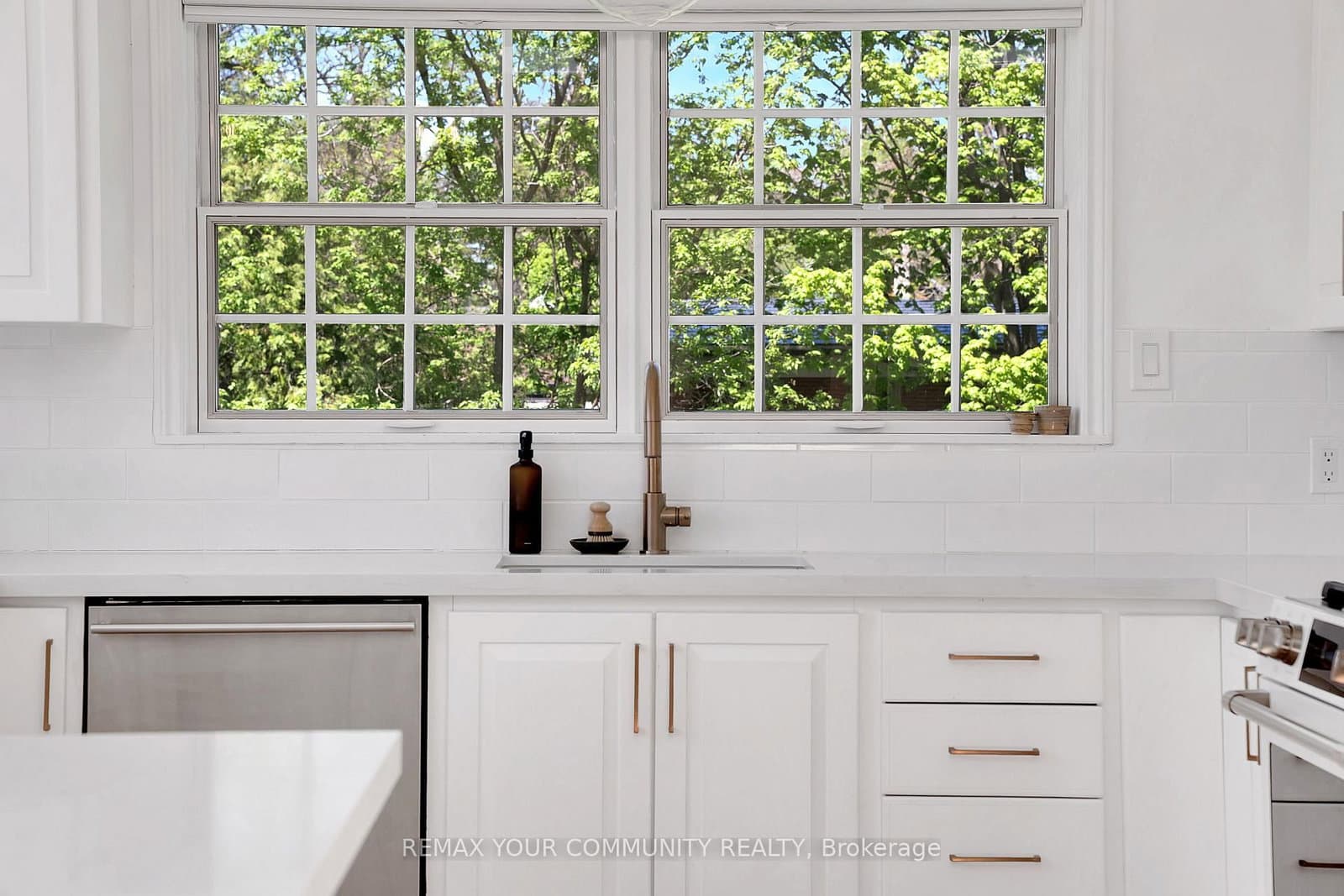12768 Weston Road thumbnail 47