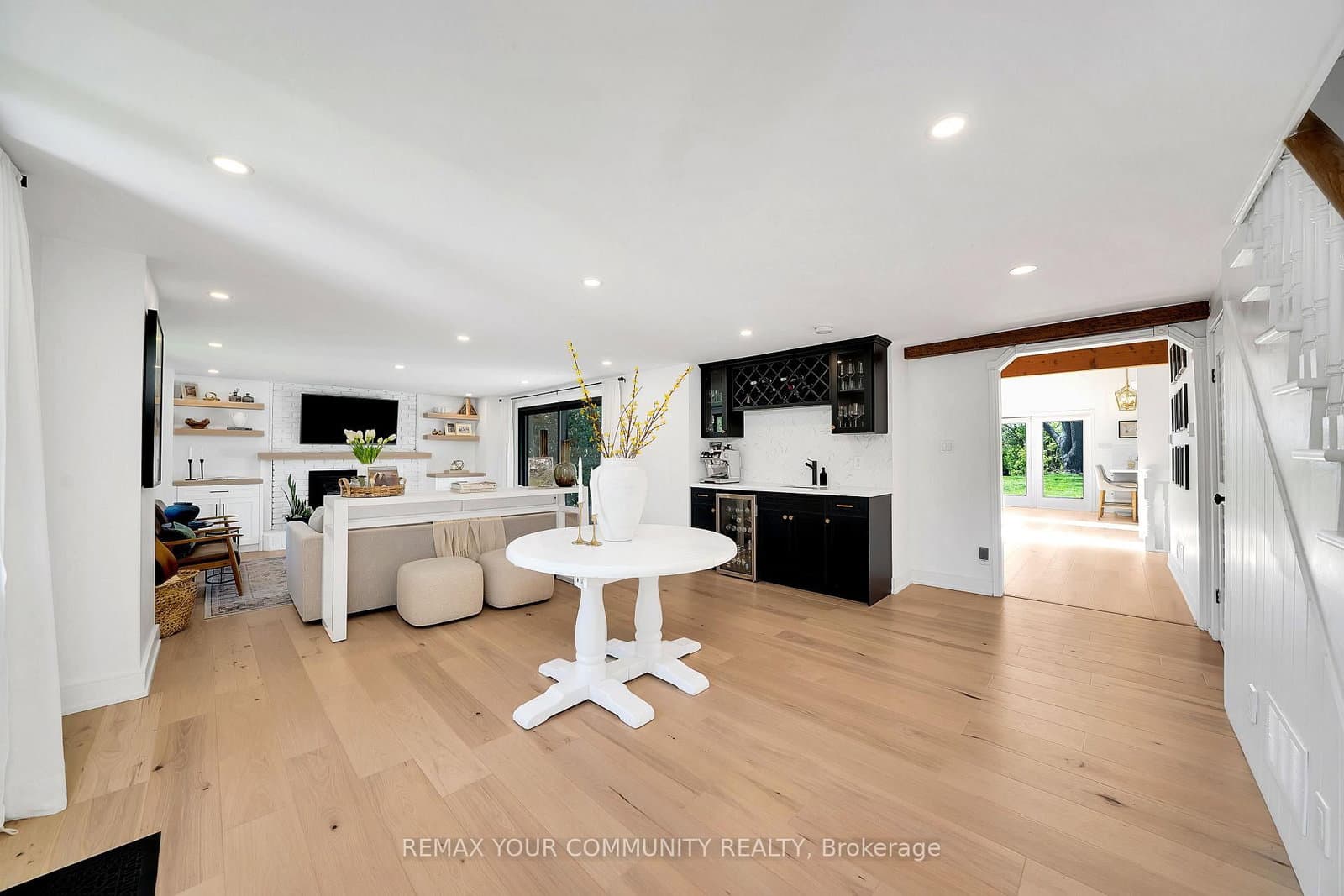 12768 Weston Road thumbnail 6