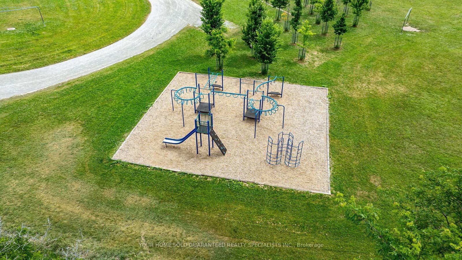 146 MILESTONE Crescent, Unit 52 thumbnail 25