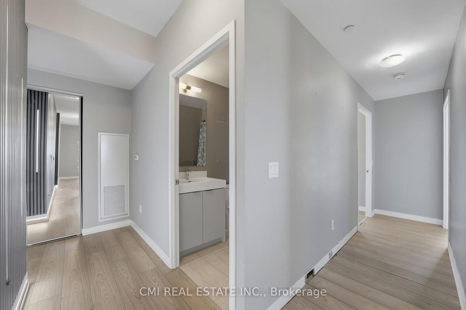 10 Abeja Street, Unit 1313 thumbnail 7