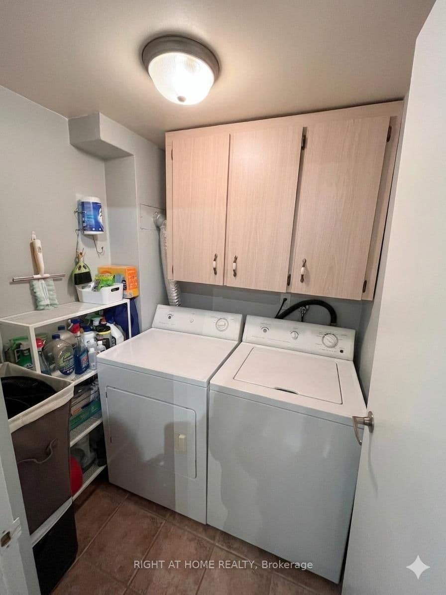 1 Royal Orchard Boulevard, Unit 803 thumbnail 21