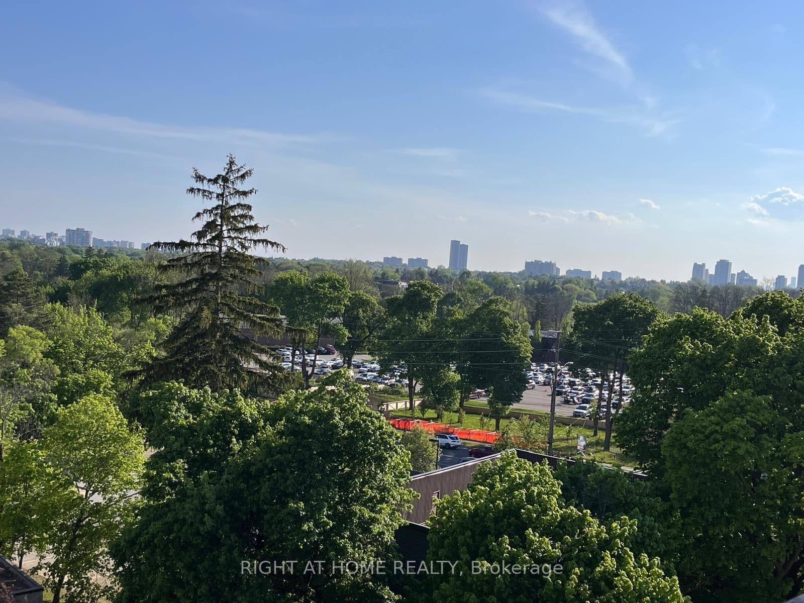 1 Royal Orchard Boulevard, Unit 803 thumbnail 22