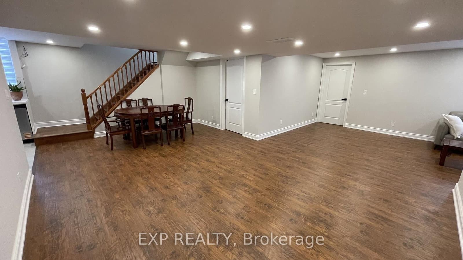 94 Lensmith Drive, Unit Basement thumbnail 4