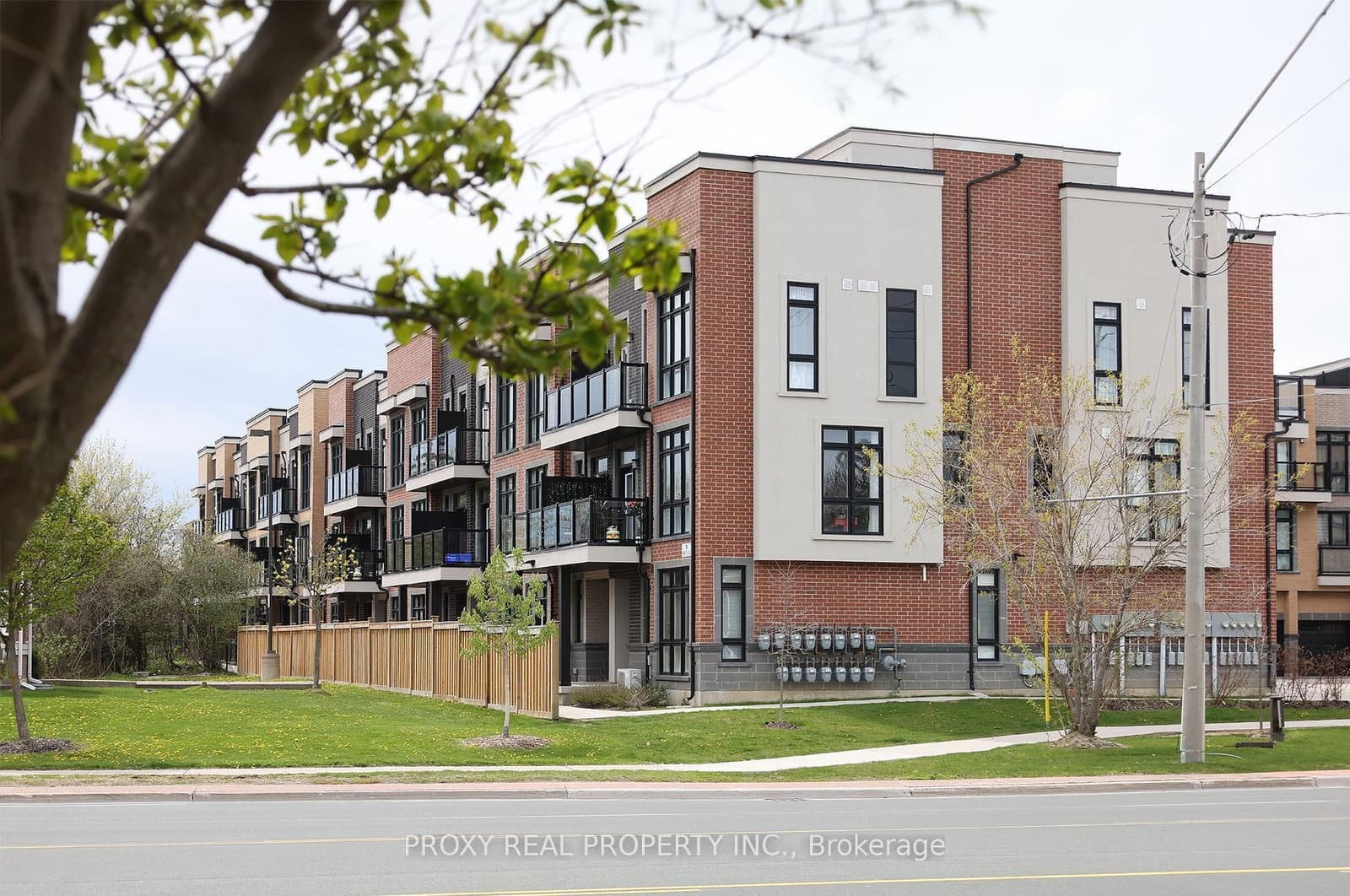 9 Phelps Lane, Unit 18 - Image 1