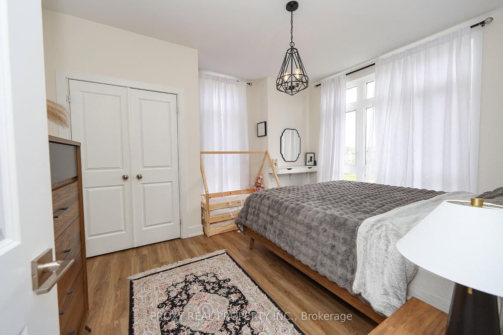 9 Phelps Lane, Unit 18 thumbnail 14