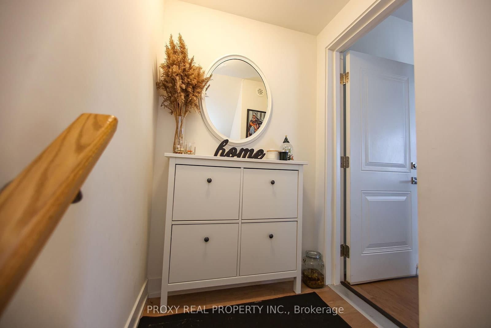 9 Phelps Lane, Unit 18 thumbnail 4