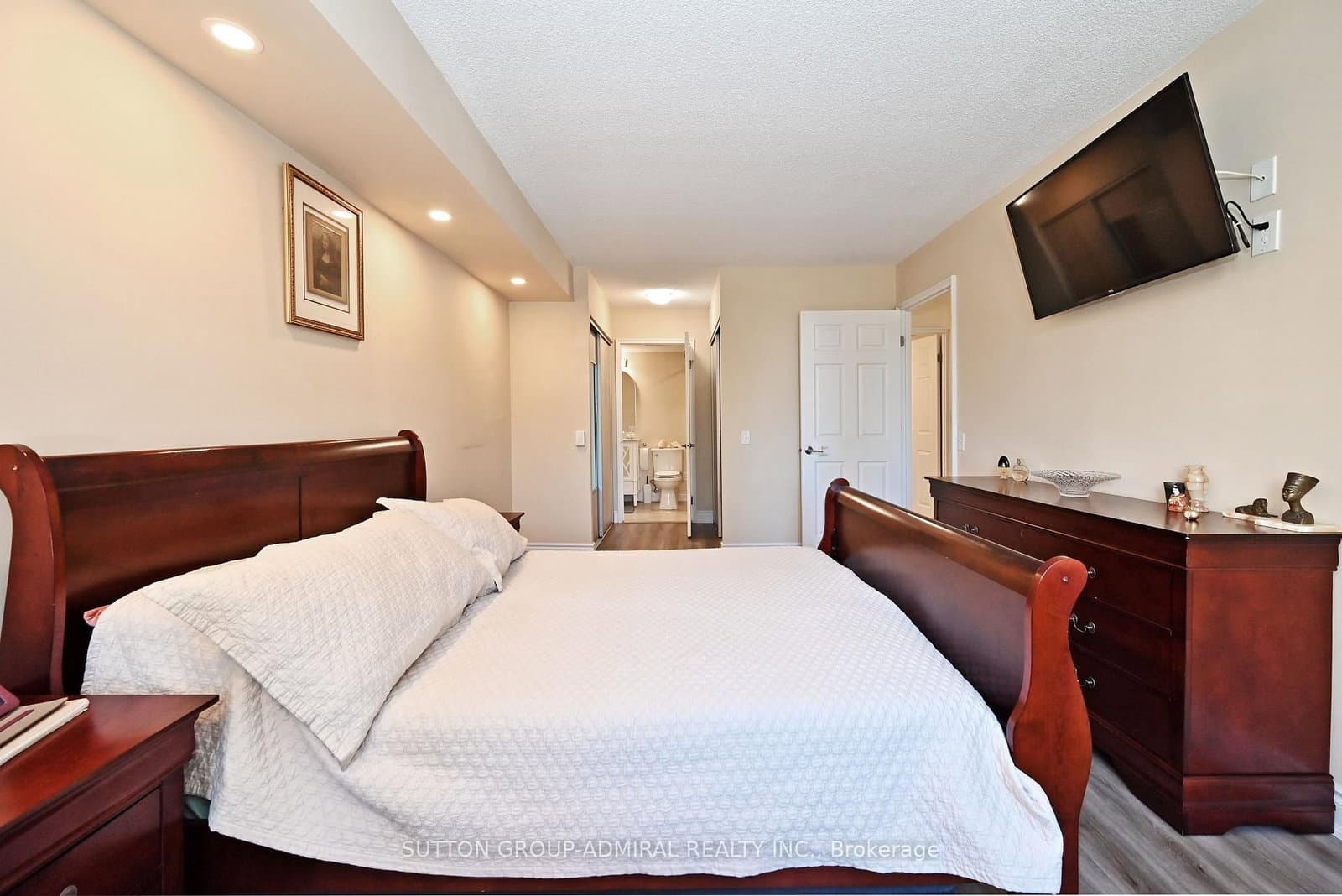 91 Townsgate Drive, Unit 203 thumbnail 27