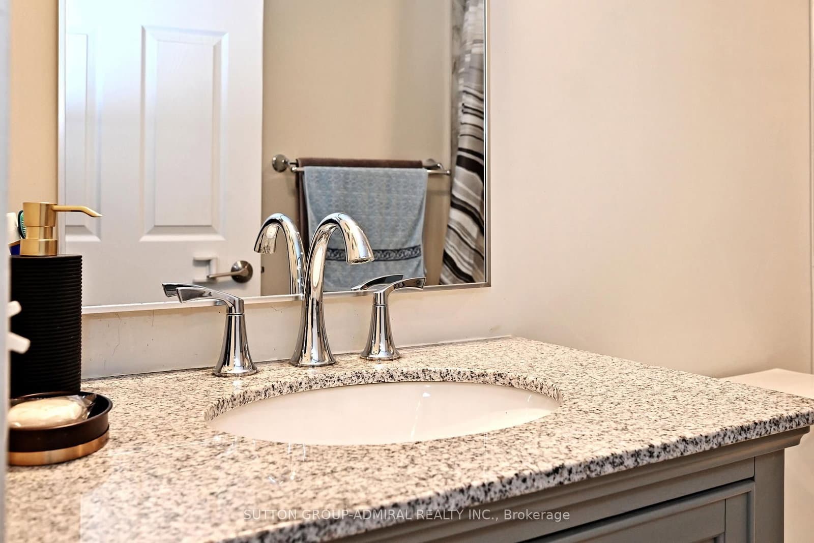 91 Townsgate Drive, Unit 203 thumbnail 38