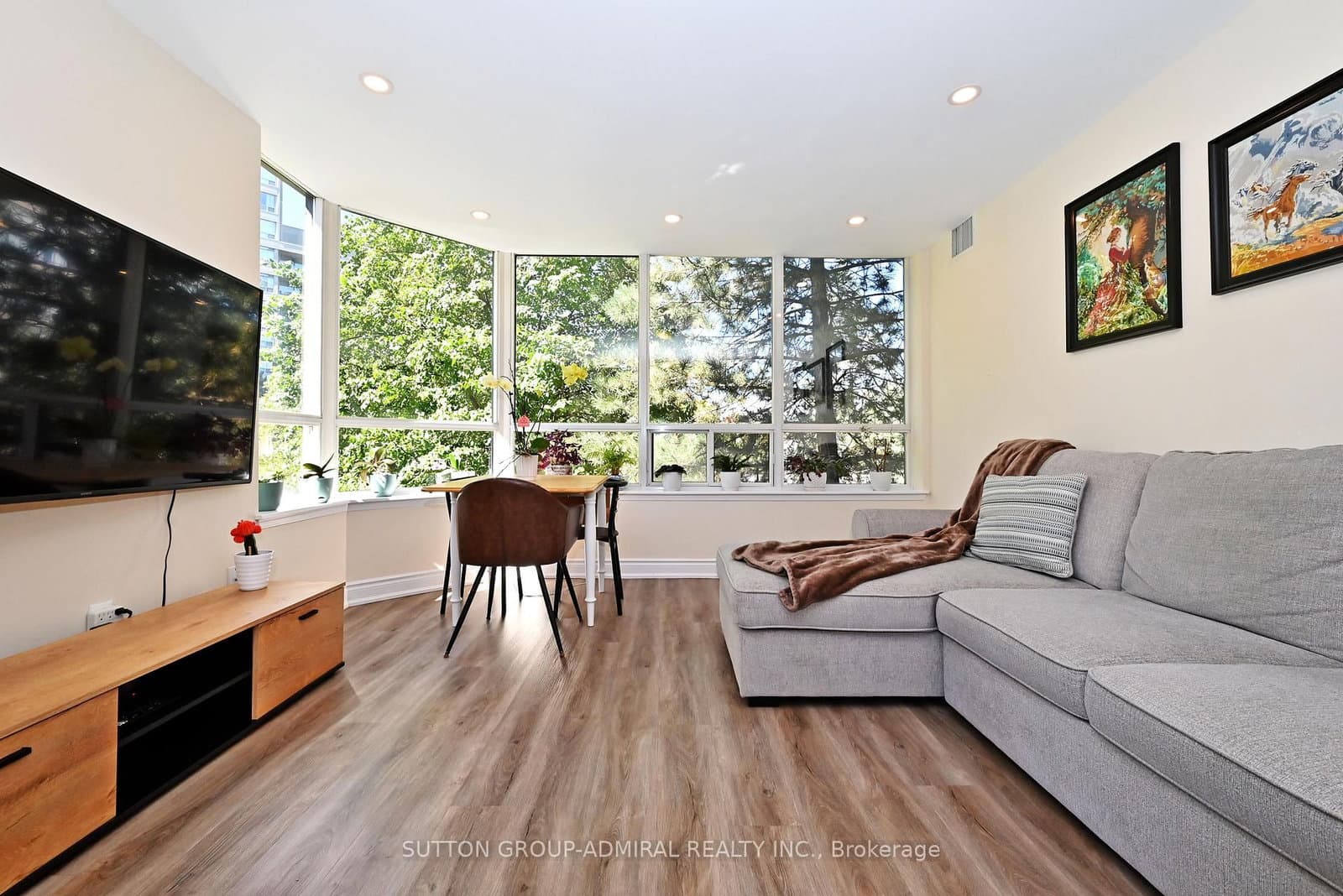 91 Townsgate Drive, Unit 203 thumbnail 8