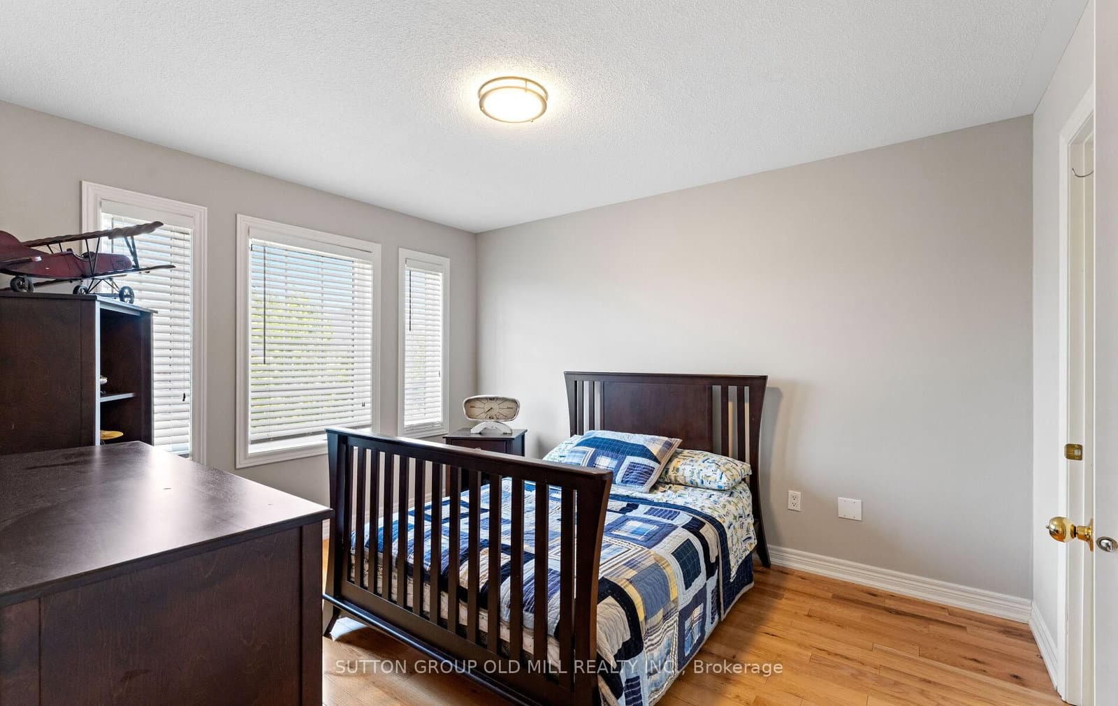 201 Vellore Park Avenue thumbnail 25