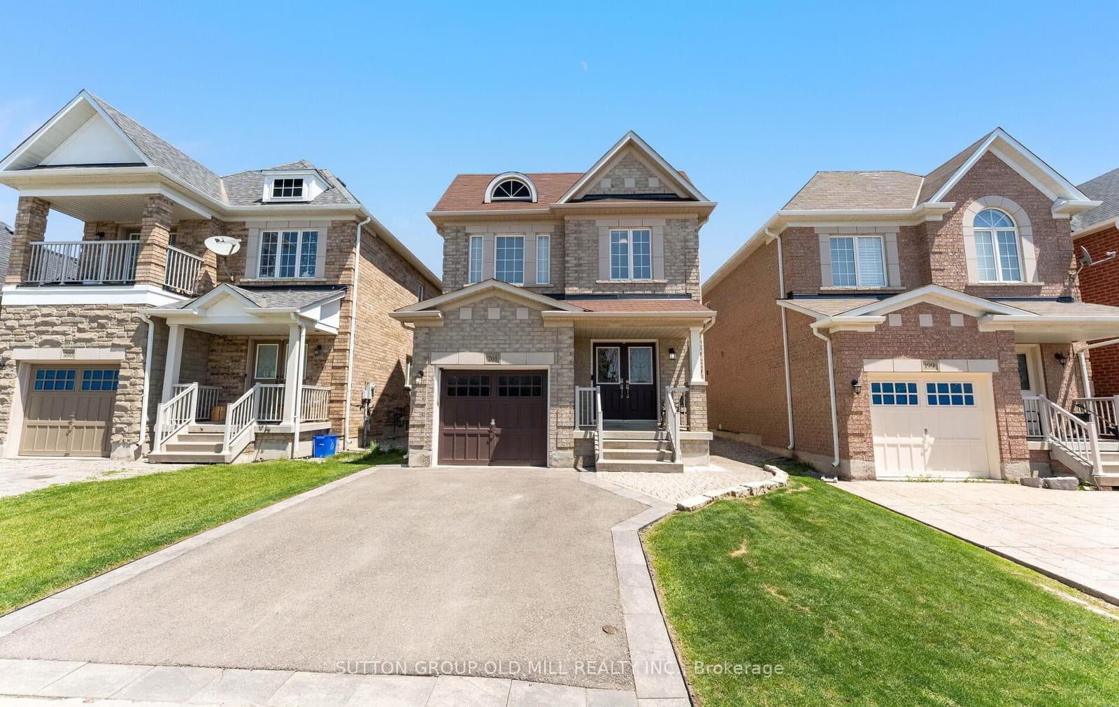 201 Vellore Park Avenue thumbnail 3
