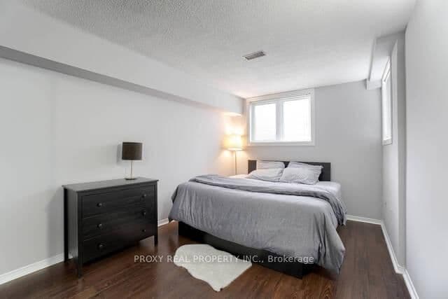 75 Weldrick Road E, Unit 829 thumbnail 16