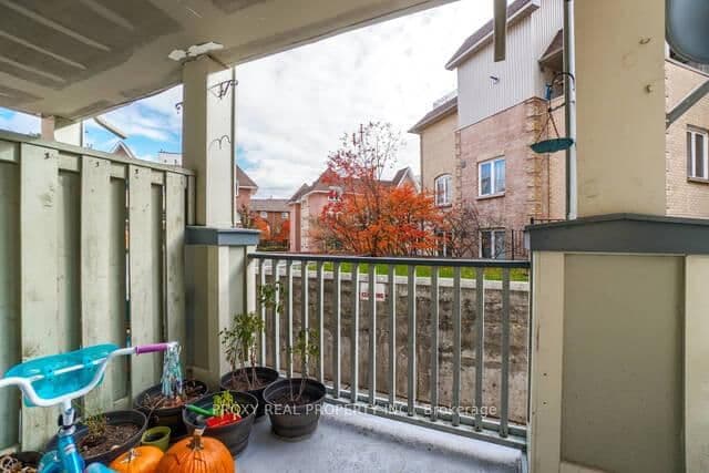 75 Weldrick Road E, Unit 829 thumbnail 22