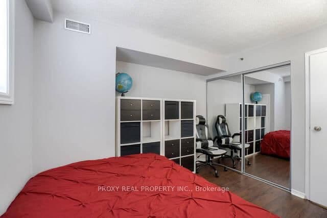 75 Weldrick Road E, Unit 829 thumbnail 3