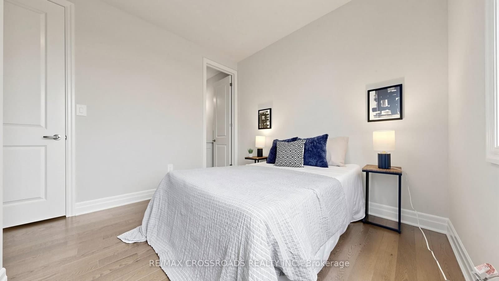 347 Berczy Green Drive thumbnail 24