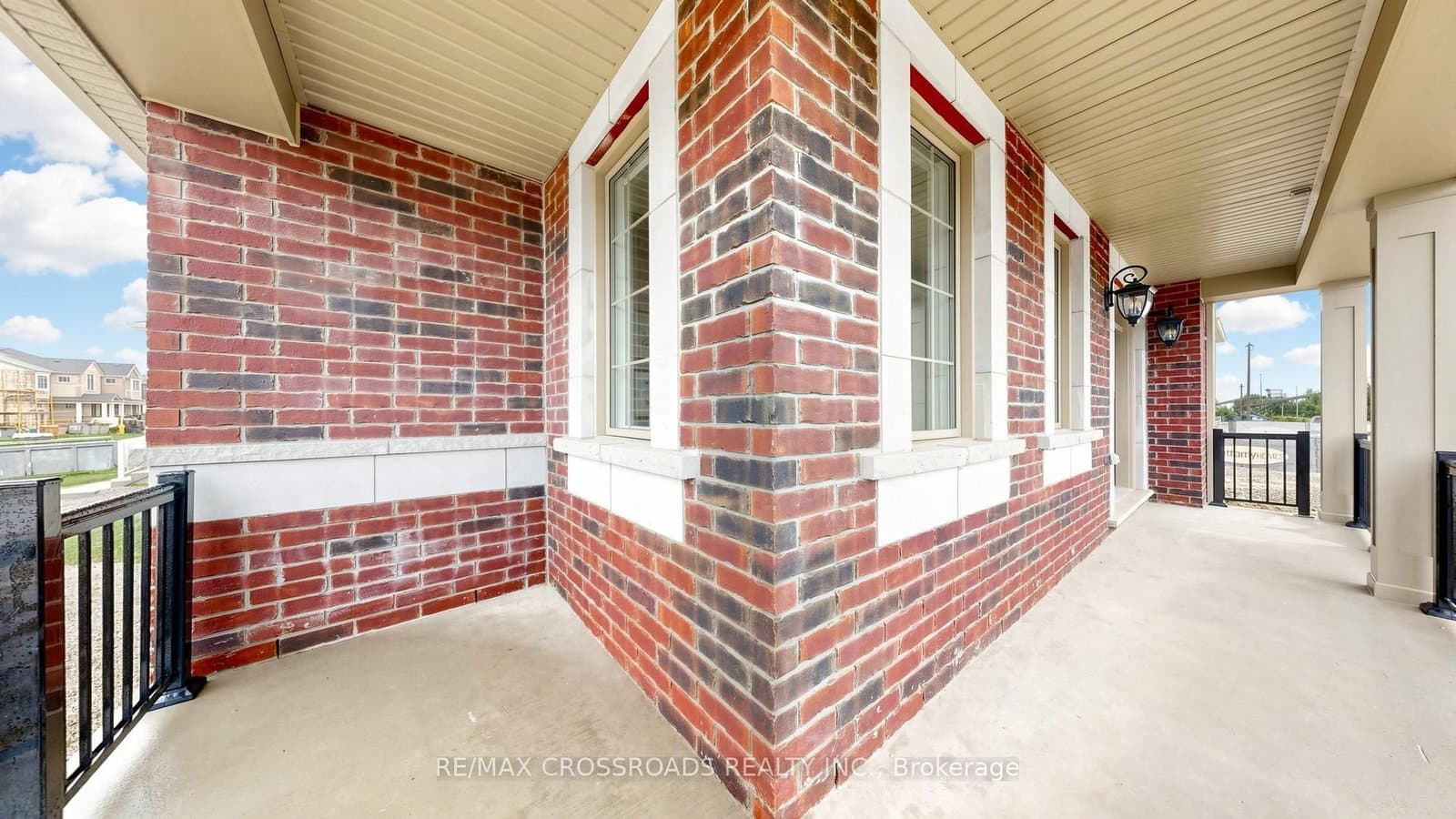 347 Berczy Green Drive thumbnail 3