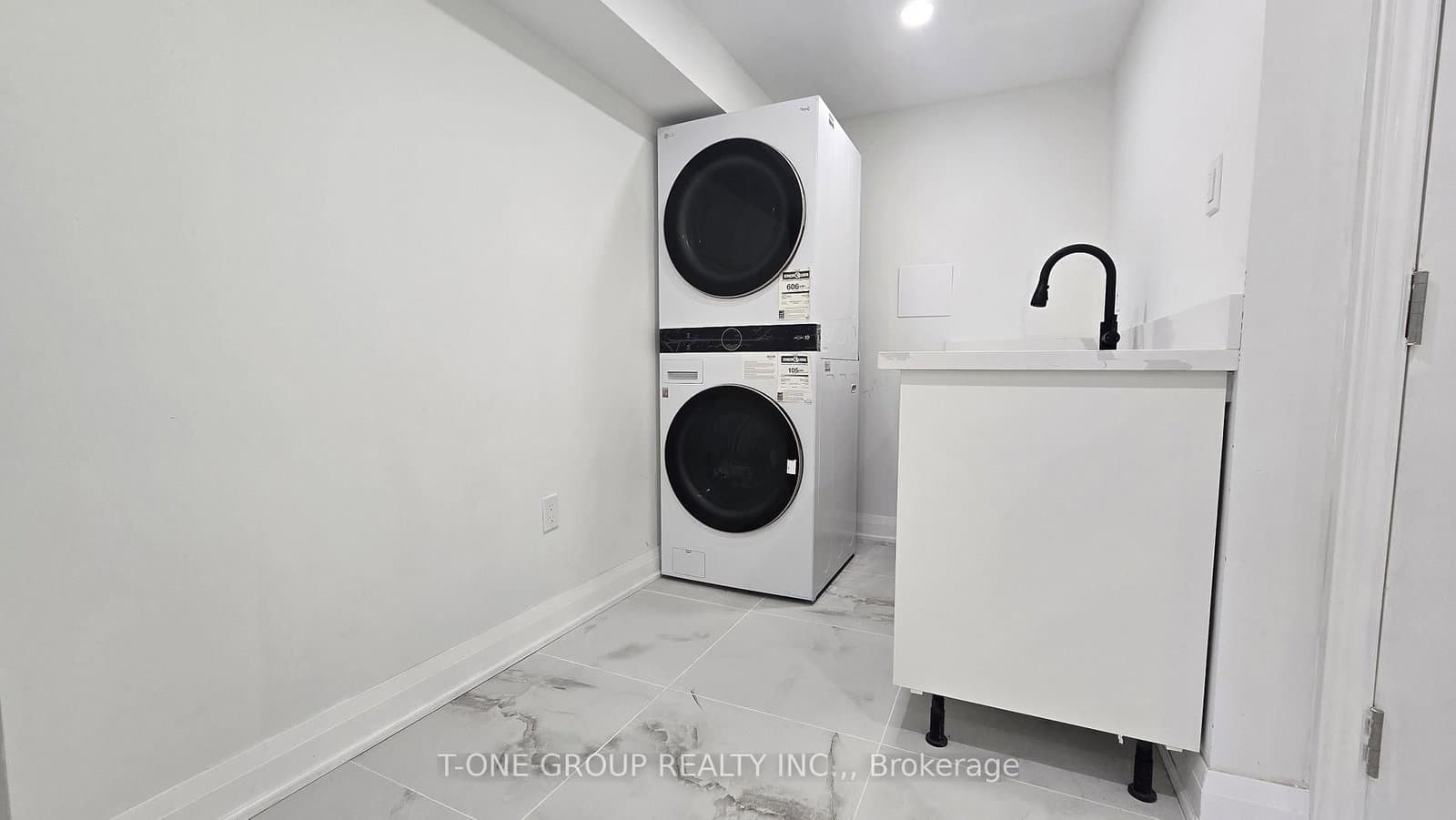 13 Eberly Woods Drive thumbnail 8
