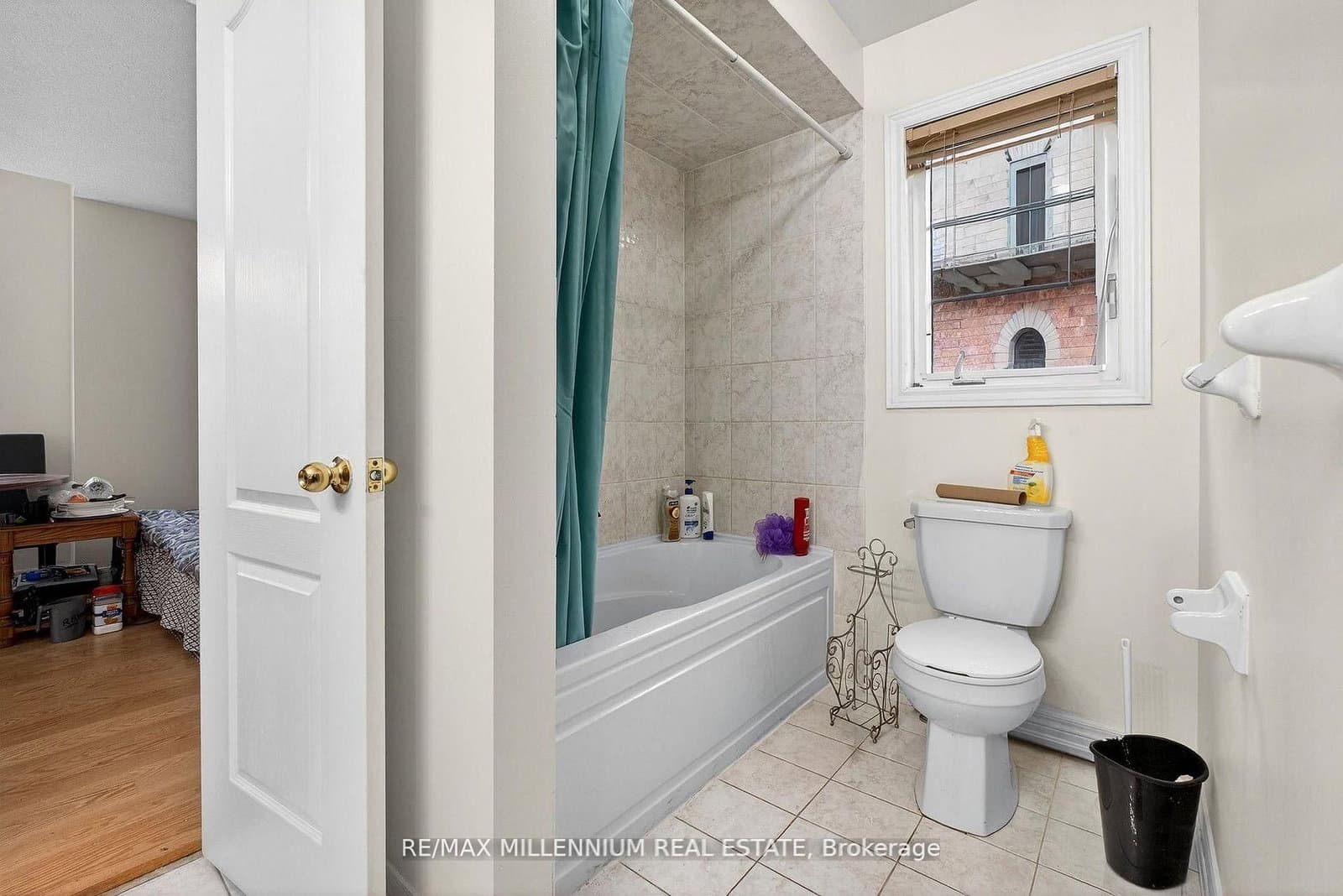 75 Twin Hill Crescent thumbnail 23