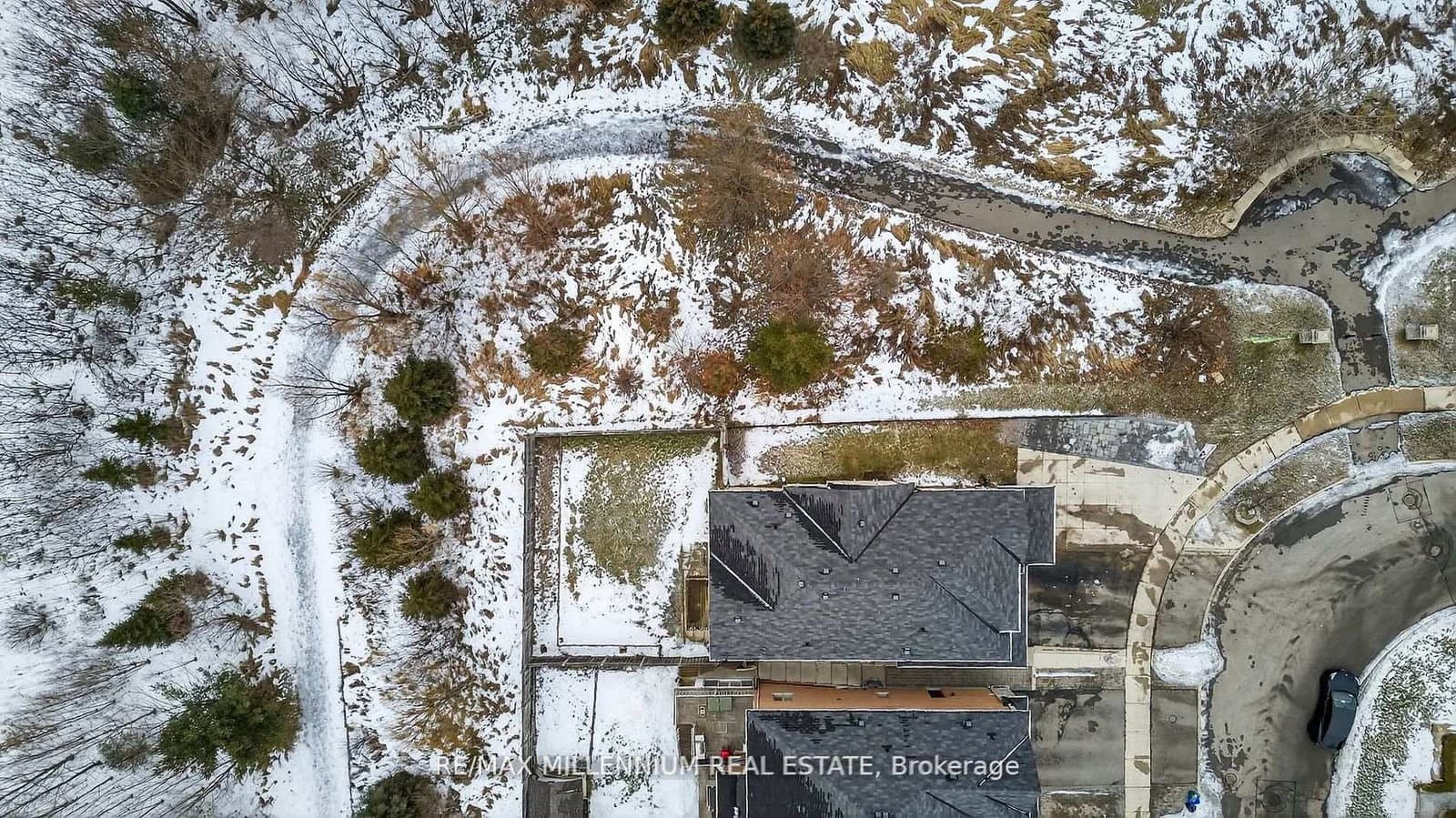 75 Twin Hill Crescent thumbnail 43