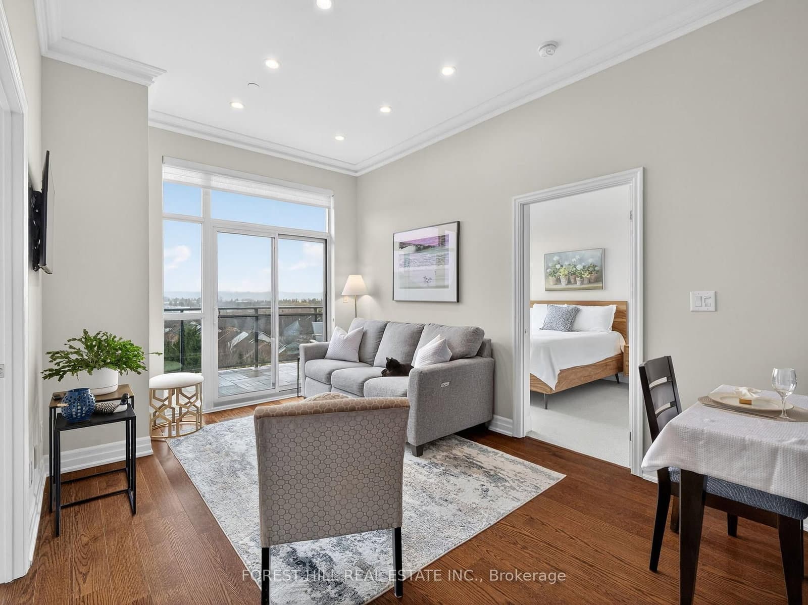 111 Civic Square Gate, Unit 609 thumbnail 2