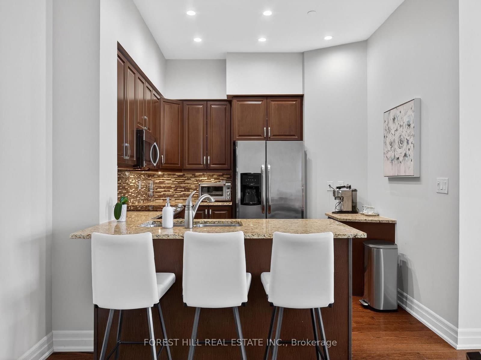 111 Civic Square Gate, Unit 609 thumbnail 4