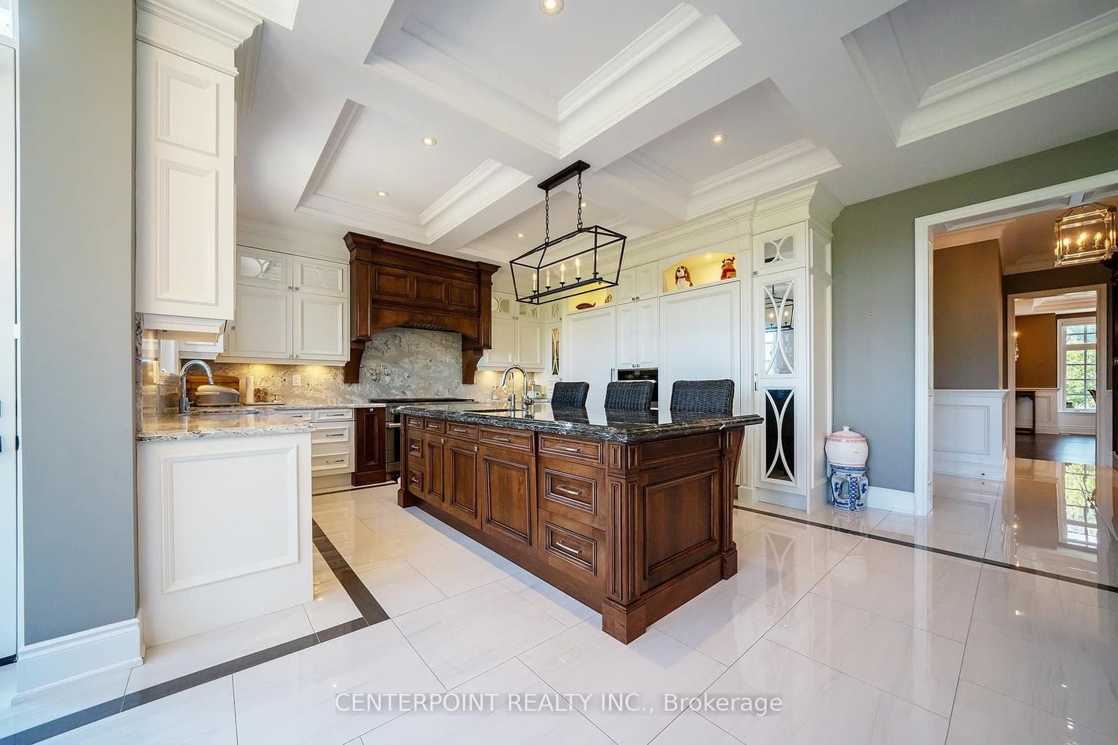 190 Angus Glen Boulevard thumbnail 13