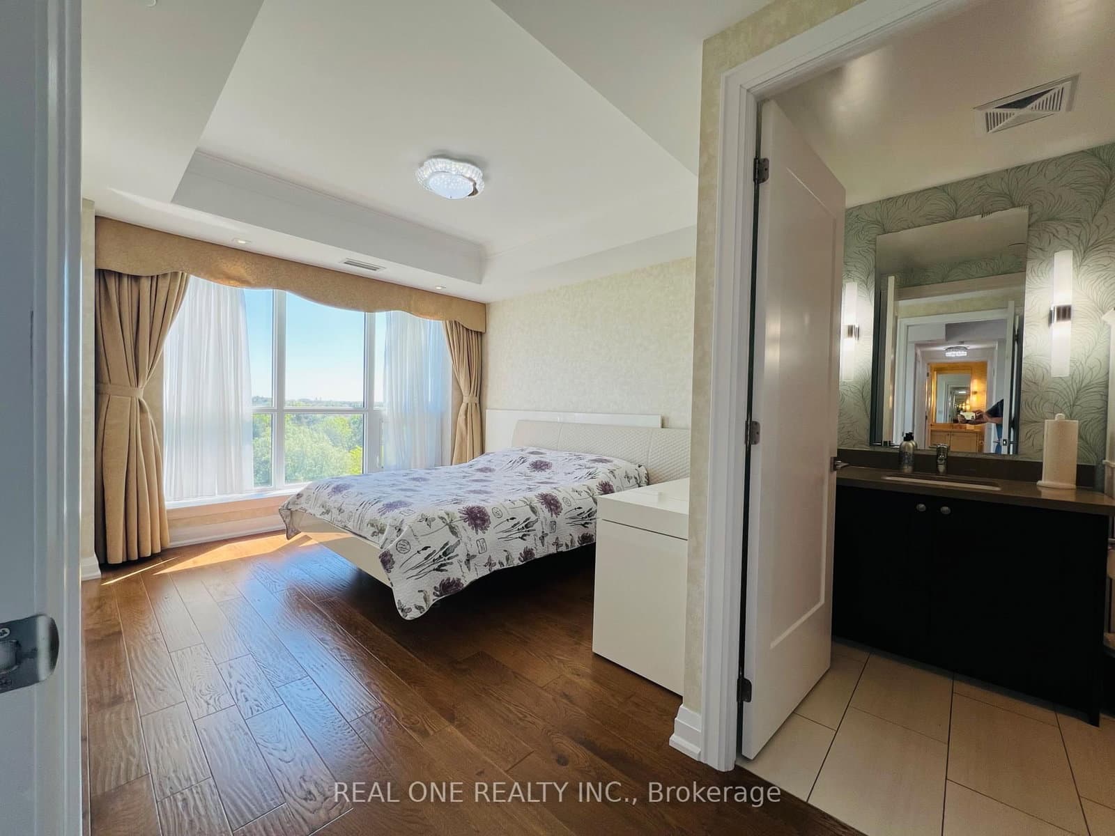 15 Stollery Pond Crescent, Unit 612 thumbnail 14