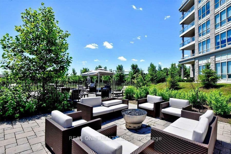 15 Stollery Pond Crescent, Unit 612 thumbnail 41
