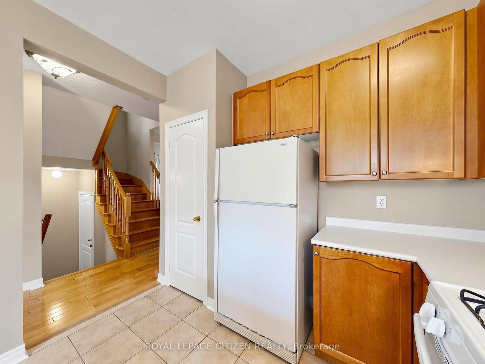 23 Planter Crescent, Unit Upper thumbnail 7