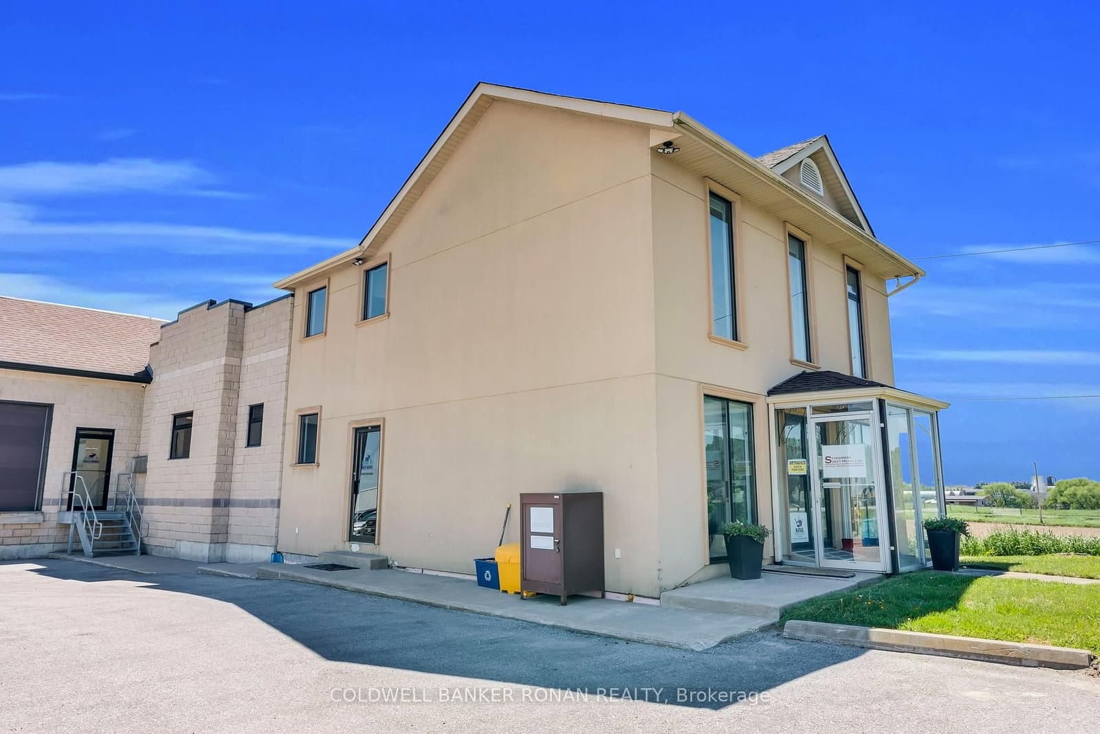 17045 Highway 27, Unit 2 thumbnail 4