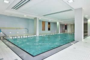 7165 Yonge Street, Unit 426 thumbnail 3