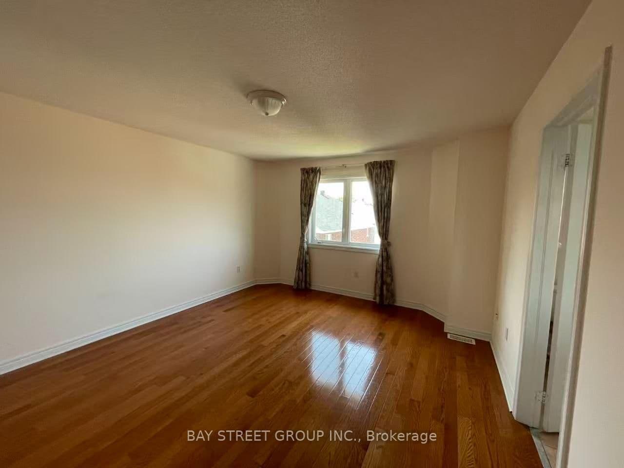118 Gable Avenue thumbnail 21