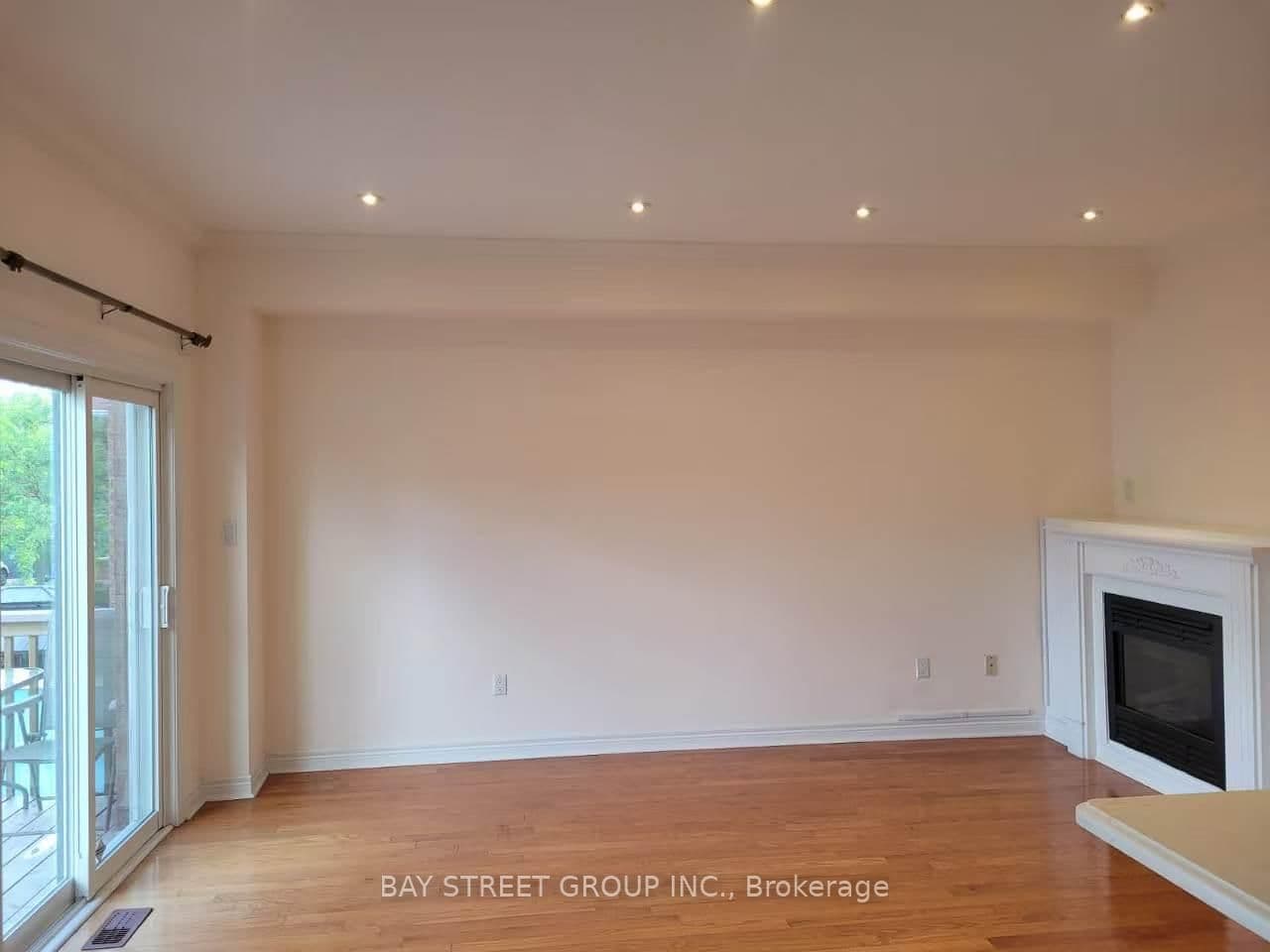 118 Gable Avenue thumbnail 7